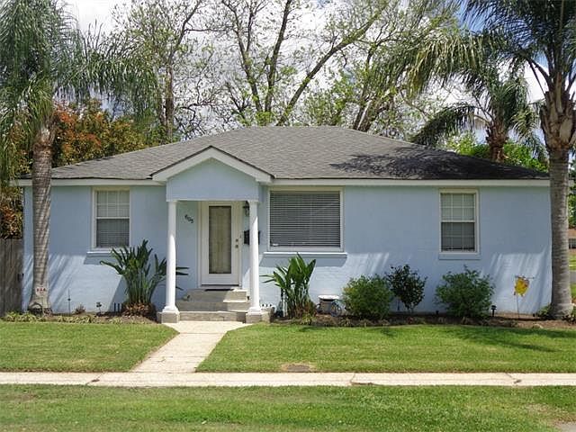 1st image of 605 Athania Pkwy