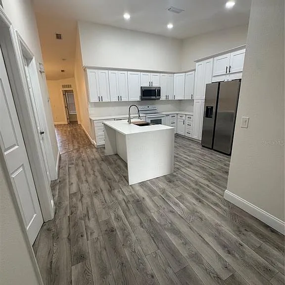 2880 Club Cortile Cir #B — Photo 3