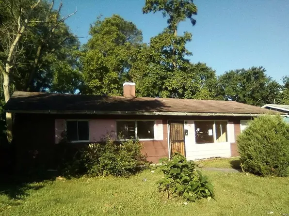 7016 Shipley Ln, East Saint Louis, IL 62203