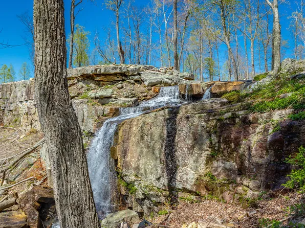 0 River Bluffs Dr #Jh70, Jasper, TN 37347