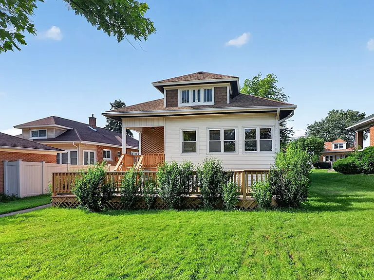 708 McCarthy Rd — Photo 14