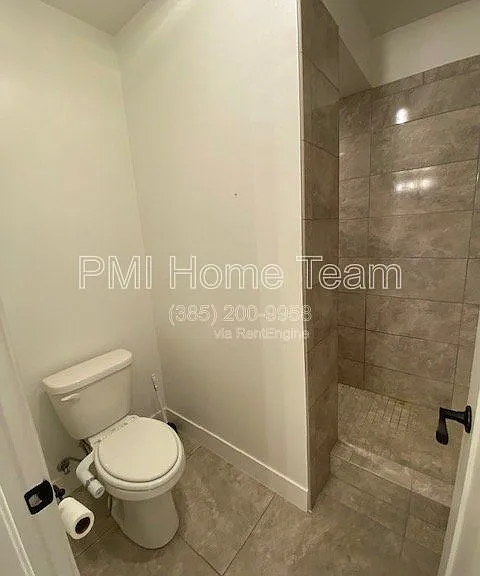 1284 E Mary Ln — Photo 8