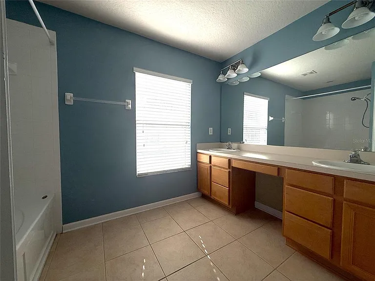 26627 Castleview Way — Photo 20