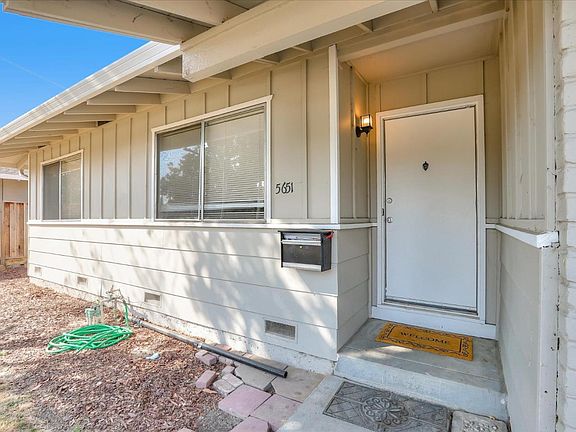 3rd image of 5651 Blossom Ave