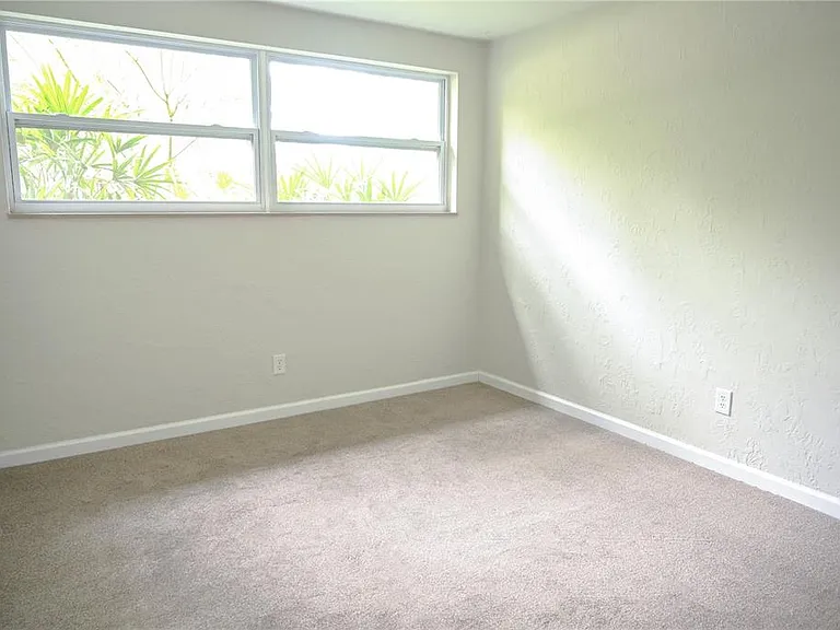 509 Herchel Dr — Photo 24
