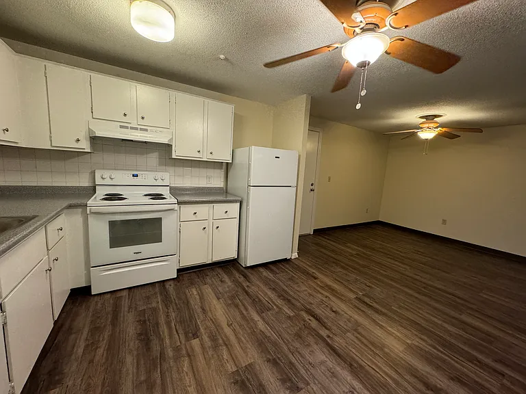 Milford Trails Apartments and Storage — Photo 95