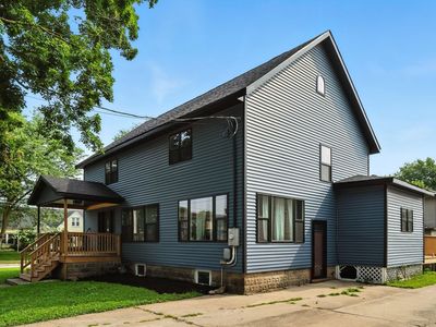315 N Chestnut Ave, New Hampton, IA, 50659