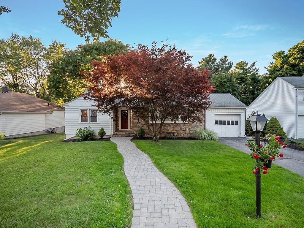 117 Newton Ave N, Worcester, MA 01609 Zillow