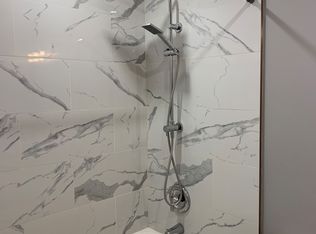 100 Dundalk Dr #208, Toronto, ON M1P 4V2