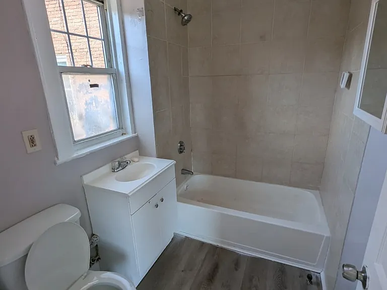 9 Wyllys St #C8 — Photo 3