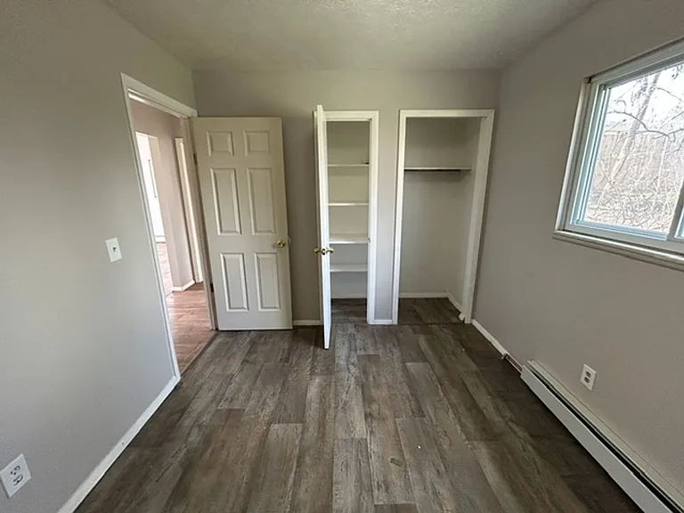 138 Mendel Ct — Photo 5