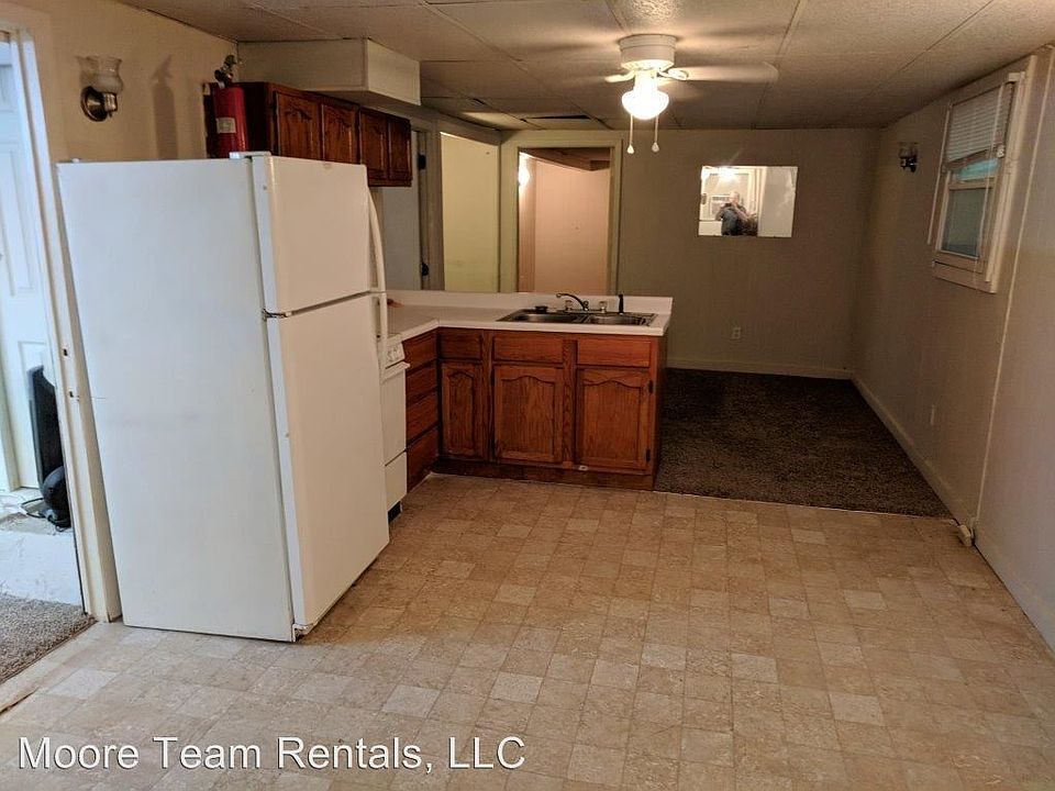 1st image of 618 Edgewood Ave #D
