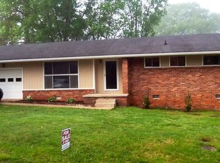 8012 Plaxco Dr, Chattanooga, TN 37421