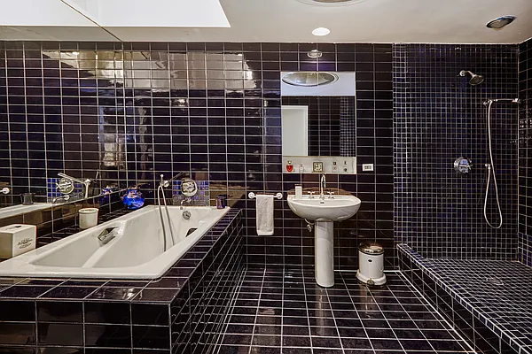 Rented by Douglas Elliman | media 45