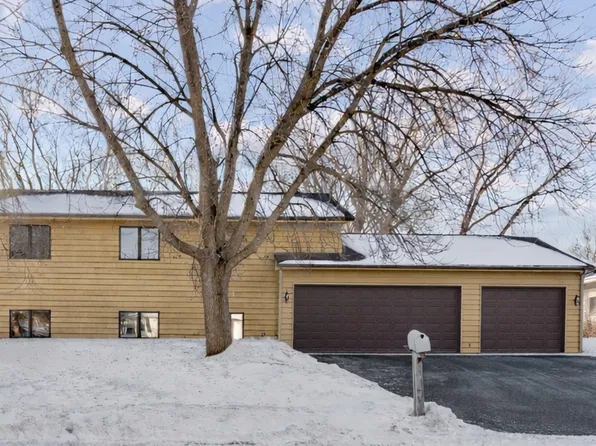 17581 Lorence Way, Eden Prairie, MN 55346