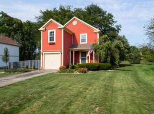 54 Green Ridge Ln, Powell, OH 43065