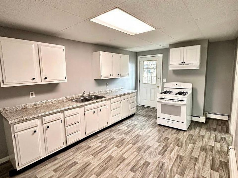 1st image of 37 S Main St #4