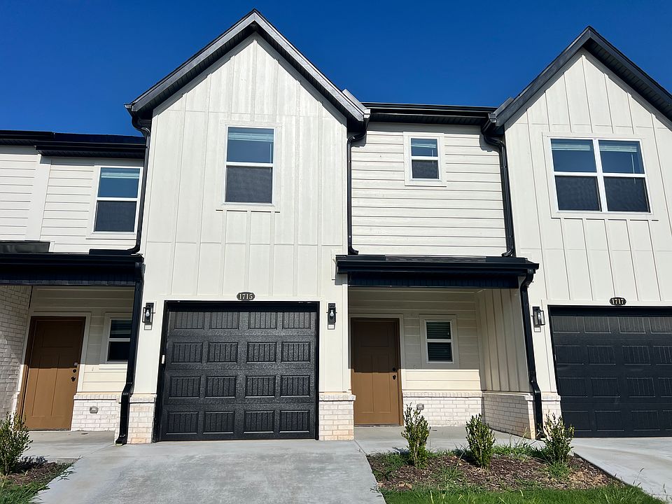 1st image of 1715 Cuppett Cir