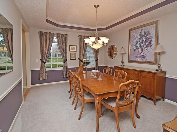 4th image of 25706 Danielle Dr