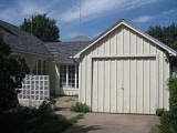 Side View/ Garage