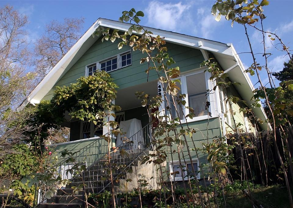 2nd image of 4336 Baker Ave NW