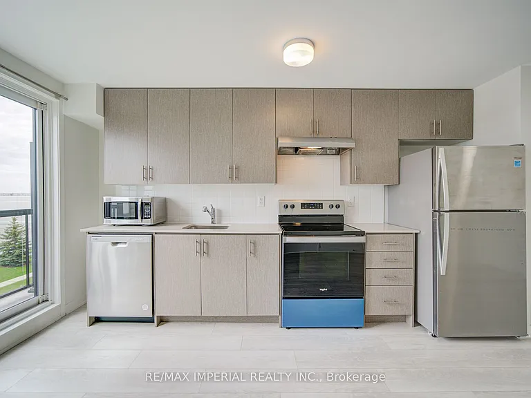 3401 Ridgeway Dr W #420 — Photo 12