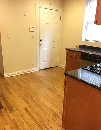 5th image of 2441 N Kildare Ave #2