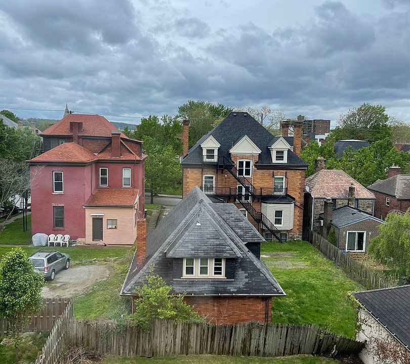 1st image of 403 S Atlantic Ave #3