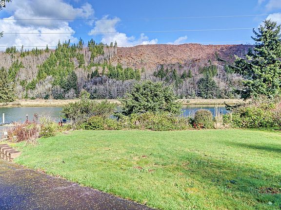 3rd image of 4504 E Alsea Hwy
