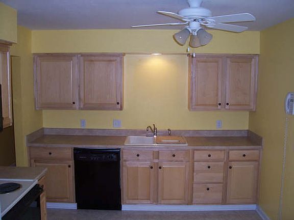 2nd image of 510 N 10th St
