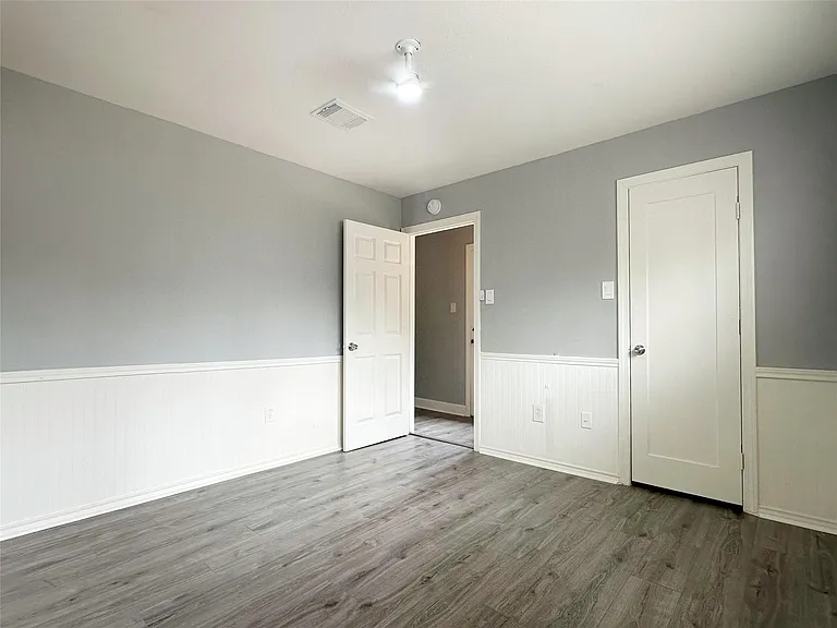 6806 Winkleman Rd — Photo 23