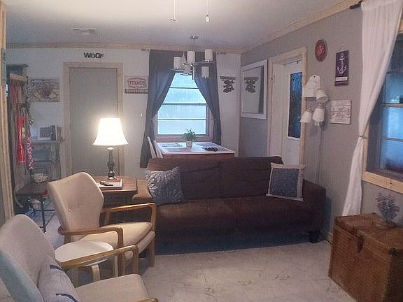 5th image of 12065 Waterfront Dr