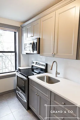 Rented by Grand & Co. | media 1