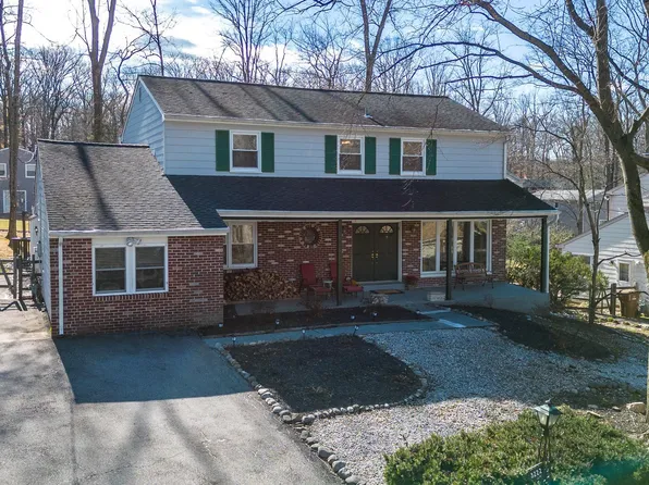 3222 E Bruce Dr, Dresher, PA 19025