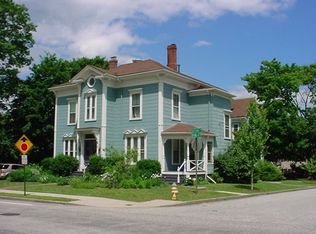 73 Ashmont St, Portland, ME 04103