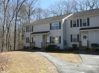 745 Merrow Rd APT 182, Coventry, CT 06238