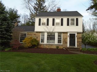 421 N Main St, Hudson, OH 44236