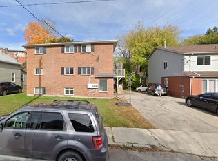 32 Noecker St, Waterloo, ON N2J2R4