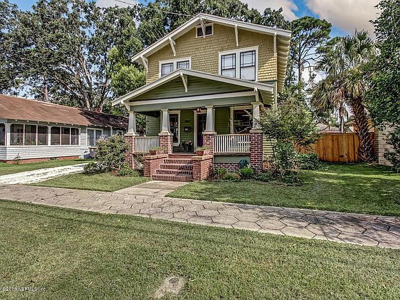 4th image of 2847 Selma St