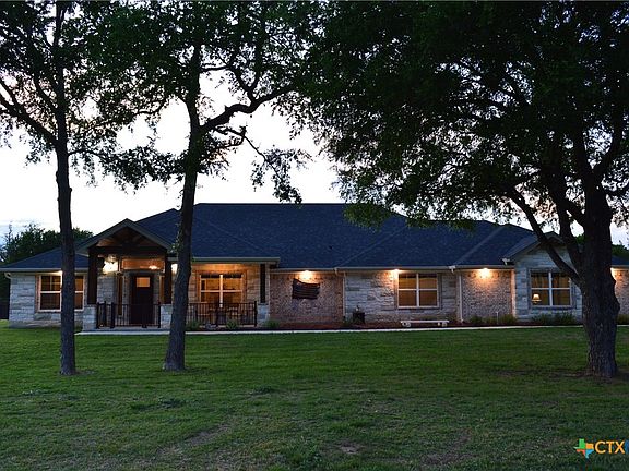 2nd image of 1026 County Road 3152