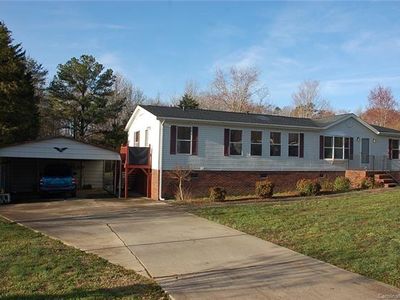 11108 Saint Onge Dr, Stanfield, NC, 28163