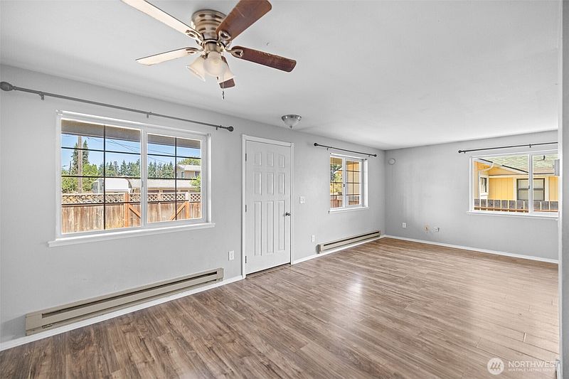 4th image of 1014 W Spruce Street
