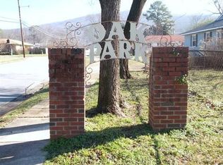 803 Chambers Dr NE, Huntsville, AL 35801