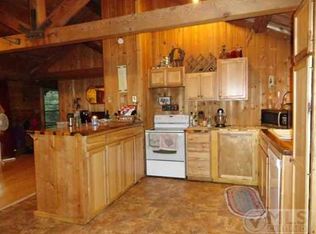 E9322 Shannon Dr, Munising, MI 49862