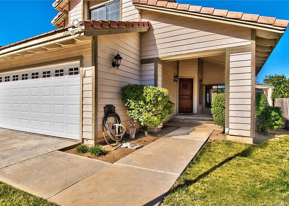 1st image of 22454 Cobble Creek Dr