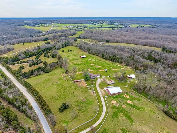 3rd image of 3735 Meyers Hollow Road