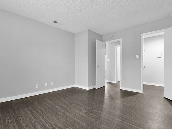 4th image of 11955 Parliament St #208D