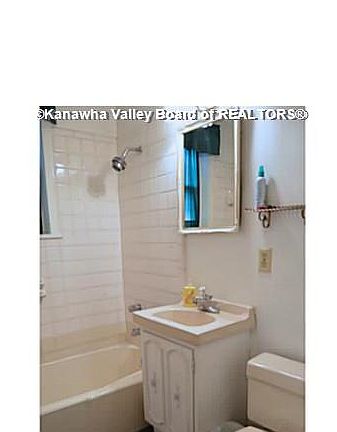 2nd image of 434 Kenna Dr #212