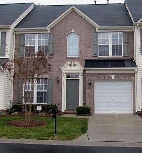 1st image of 132 N Arcadian Way