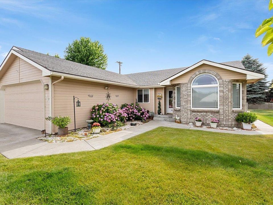 1st image of 901 Sirron Ave